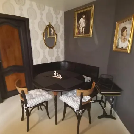 Kerangoues 3 Etoiles 別荘